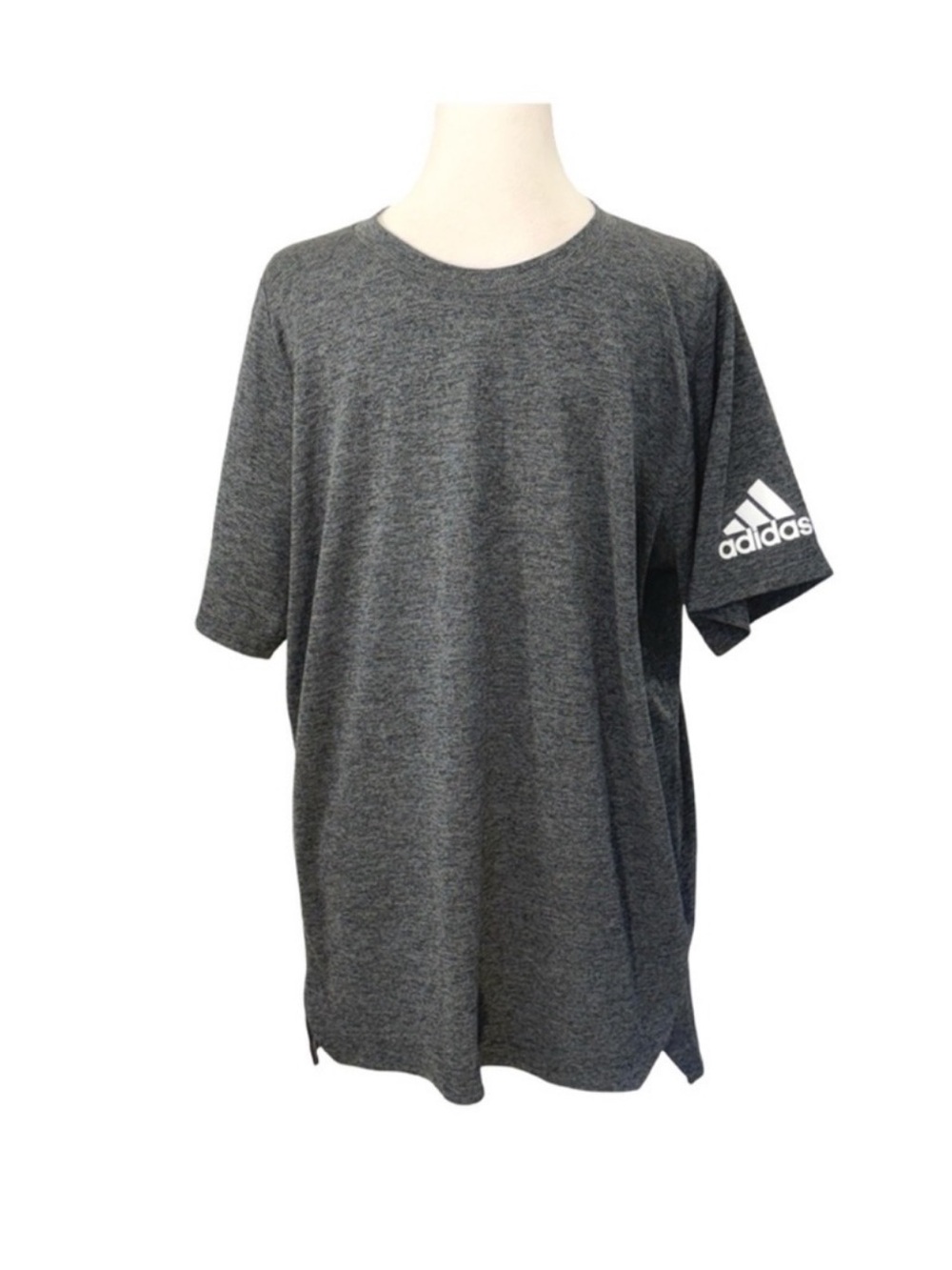 Adidas T-Shirt